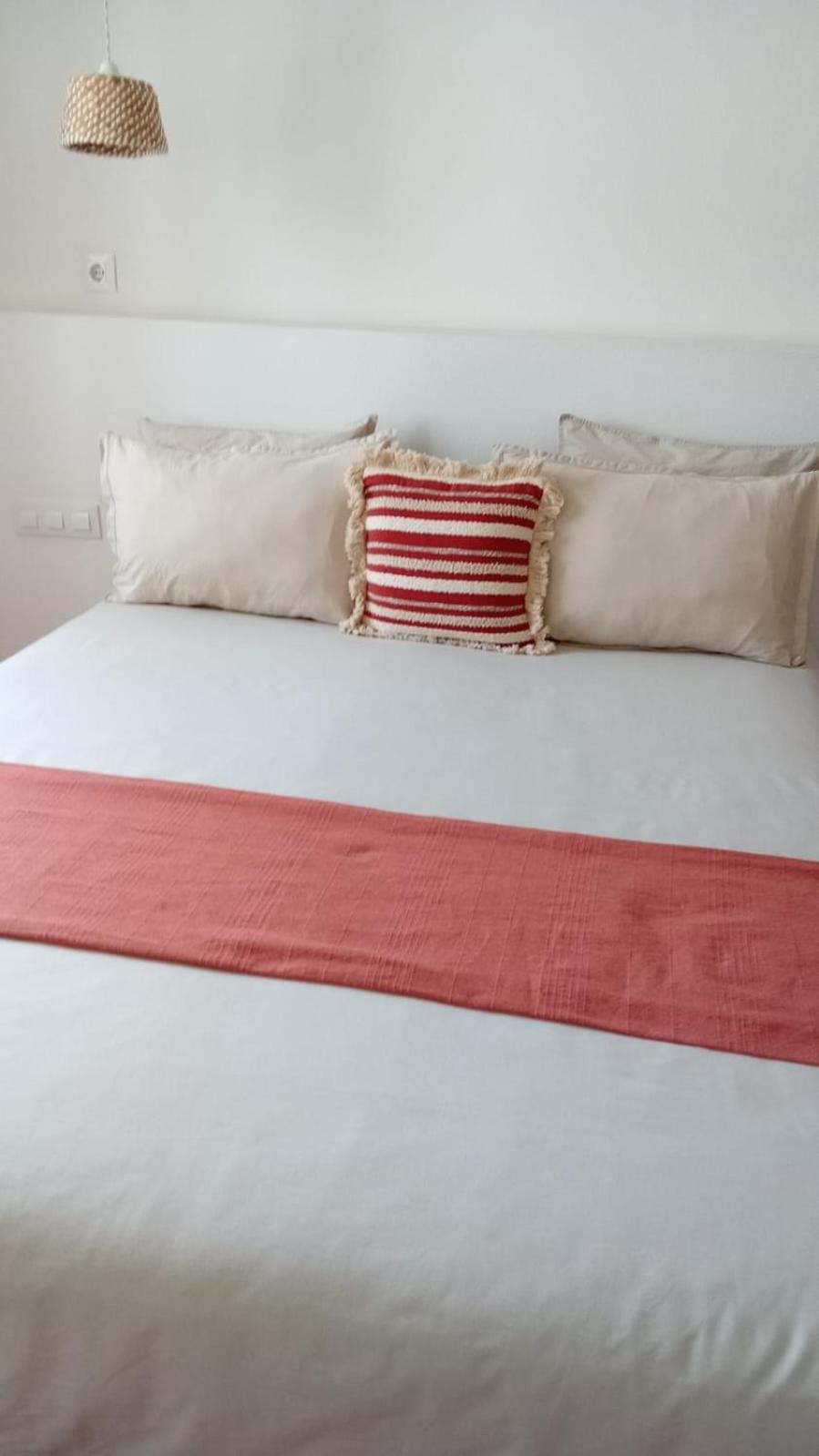 Maison Hotel Ses Penyes الايور المظهر الخارجي الصورة